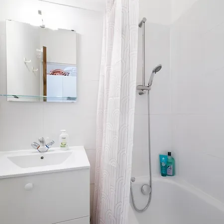 Marina Baie Des Anges